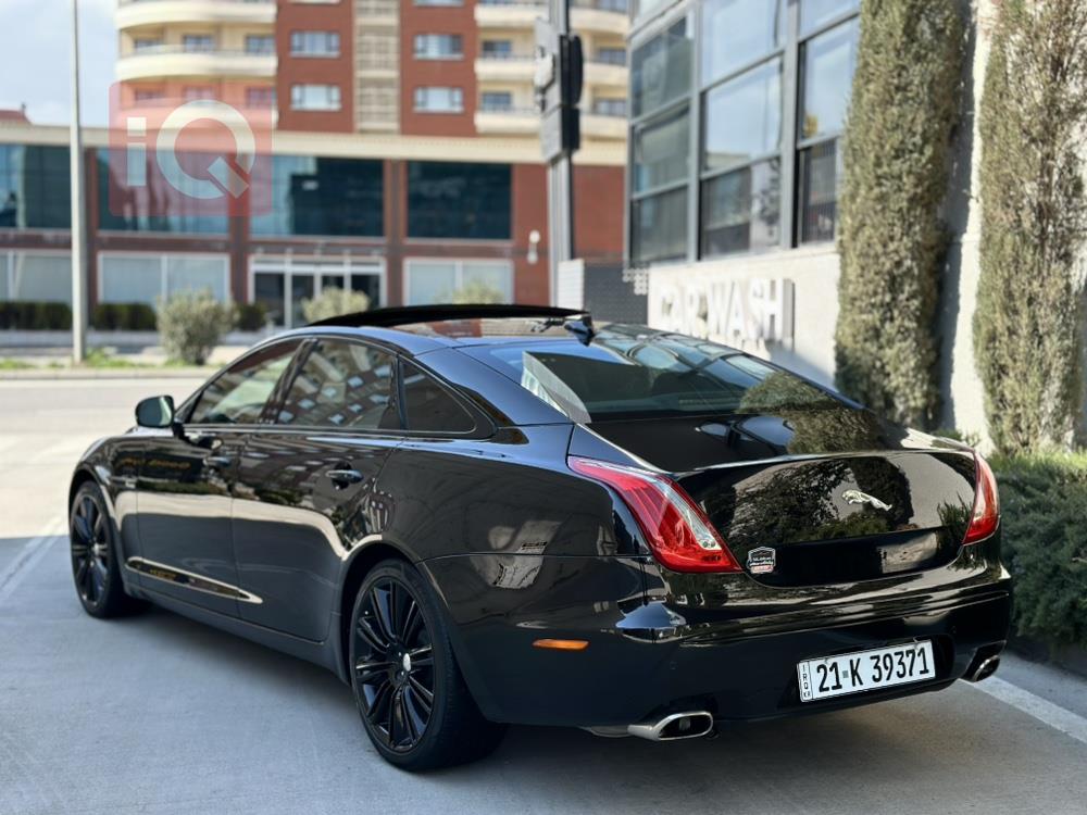 جاگوار XJ